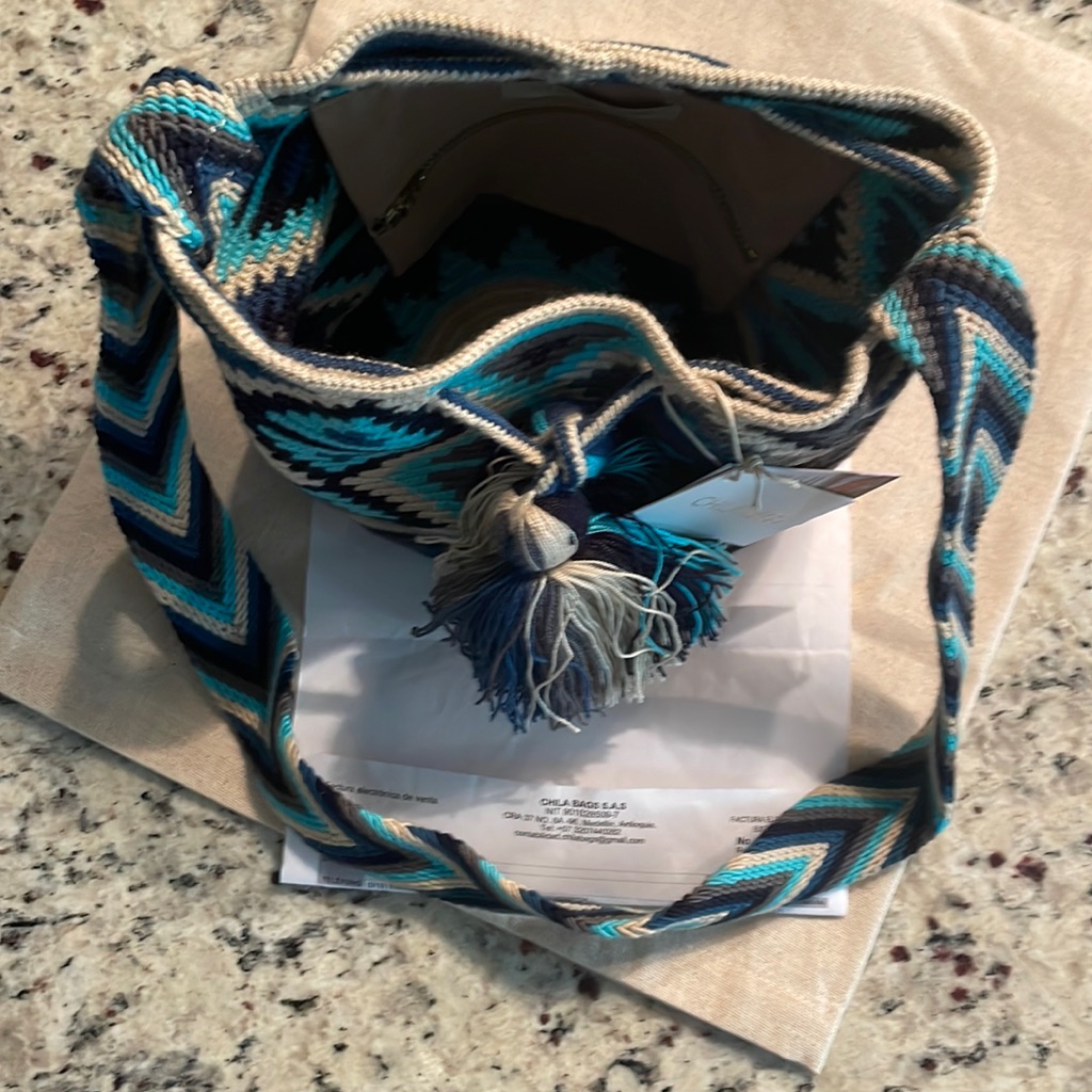 Chila Medium Cedral